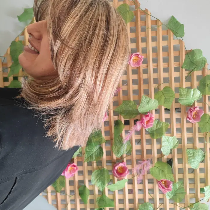 Cansu Bayan Kuaförü Ödemiş — salon çalışması (56)
